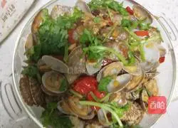 Illustration of how to make spicy clams 5