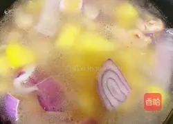 Illustration of how to make curry chicken rice 6