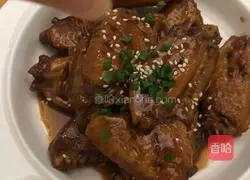 Illustration of braised chicken wings 7