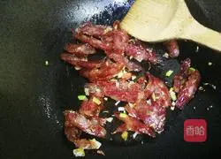 Illustration of how to make sausage and bamboo shoots 5