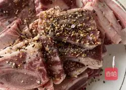 Simple version of black pepper beef ribs, simple and delicious! Illustration 1