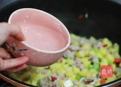 Minced meat and diced potatoes Illustration of how to do it 7