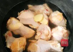 Illustration of the lazy version of braised chicken legs 1