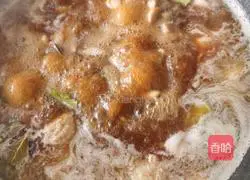 Illustration of how to cook chicken legs stewed with potatoes 6