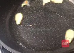 Illustration of how to make pan-fried Shiracang fish 2