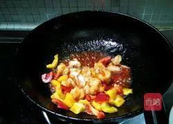 Illustration of how to make Gulu shrimp balls 10