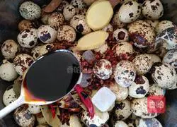 Illustration of how to make braised five-spice quail eggs 7