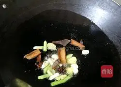 How to braise goose with soy sauce Illustration 6