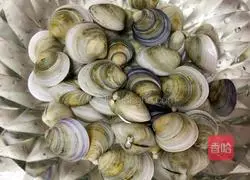 Illustration of how to make flower nail powder 1