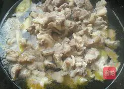 Illustration of how to make beef and radish 5