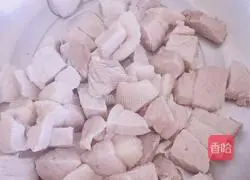 Illustration of stewed meat and eggs 1