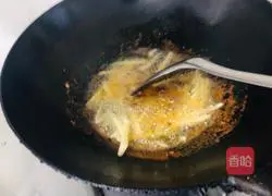 Illustration of how to cook duck legs with konjac 5