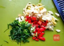 Illustration of braised crucian carp 3