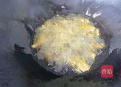 Illustration of how to make fried crispy pork 7