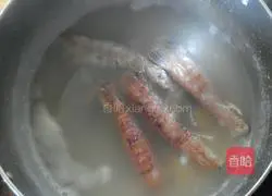 Illustration of boiled Pipi shrimp 5