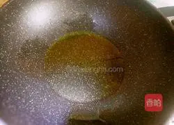 Illustration of how to make oyster omelette 7