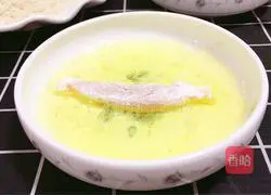 Illustration of how to make fried chicken tenders 9