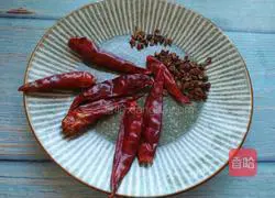 Illustration of how to make spicy beans 4