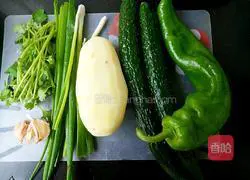 Illustration of home-style stir-fried seasonal vegetables 1