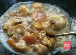 Homestyle Pig Illustration of how to make hoof 6