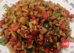 Illustration of how to stir-fry diced radish 9