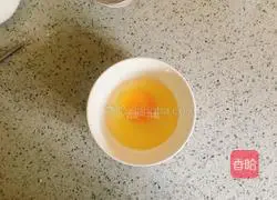 Illustration of how to make egg custard tender and smooth and no longer pockmarked 2