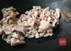 Illustration of how to make sauerkraut and fat sausage 8