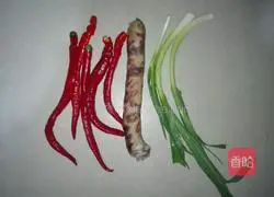 Illustration of how to make farm-fried sausages 1