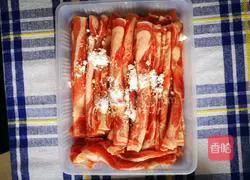 Illustration of how to make fat beef in sour soup 4