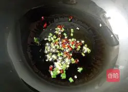 Illustration of how to make minced meat sandwich 10