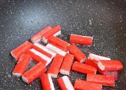 Illustration of how to make crab and egg bento 6