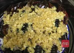 Illustration of how to make steamed shrimp with garlic 2