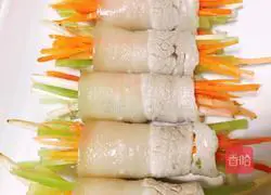 Sichuan - Illustration of how to make garlic white meat 11