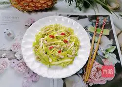 Illustration of how to make fried shredded pork with chives 10