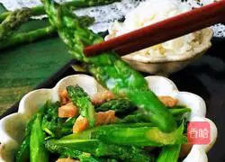 Illustration of how to make tenderloin and fried asparagus 11