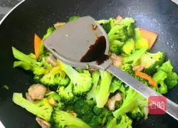 Illustration of how to stir-fry broccoli 7