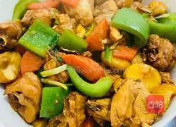 Illustration of Chestnut Braised Chicken 6