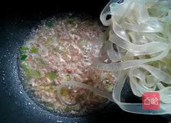 Illustration of how to make minced meat vermicelli 8