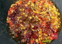 Illustration of how to make diced chicken in sauce 12