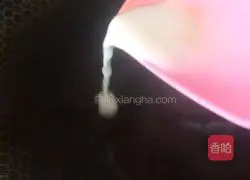 Illustration of how to stuff fried tofu with meat 9