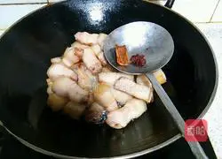 Illustration of how to cook pork belly with potatoes 6