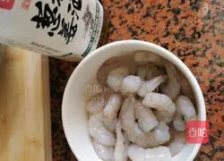 Illustration of how to make fried shrimps with broccoli 2