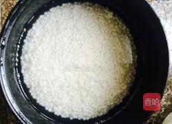 Illustration of how to make lean meat pearl powder 3