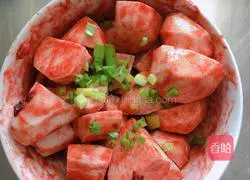 Illustration of how to make rose bean curd and taro chicken 8