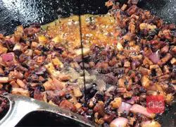 Illustration of making noodles 11