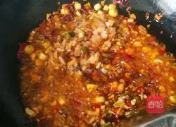 Illustration of braised tofu and crucian carp 12