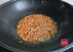 Illustration of how to make luncheon meat and steamed baby cabbage 8