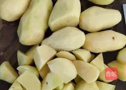  Illustration of how to stew goose in iron pot 1