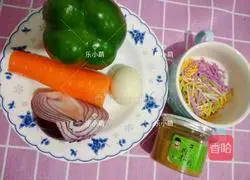 Illustration of how to make granular noodles and pepper rings 1