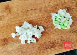 Illustration of how to cook beef in sauce 7